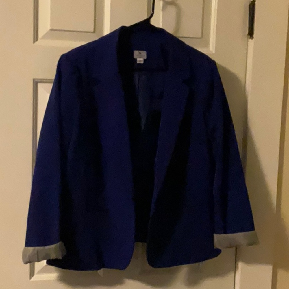 2x royal blue cuffed suit jacket